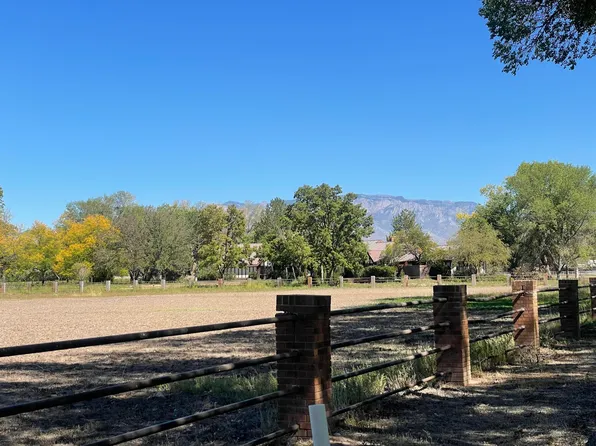 7100 Rio Grande Blvd NW, Los Ranchos De Albuquerque, NM 87107