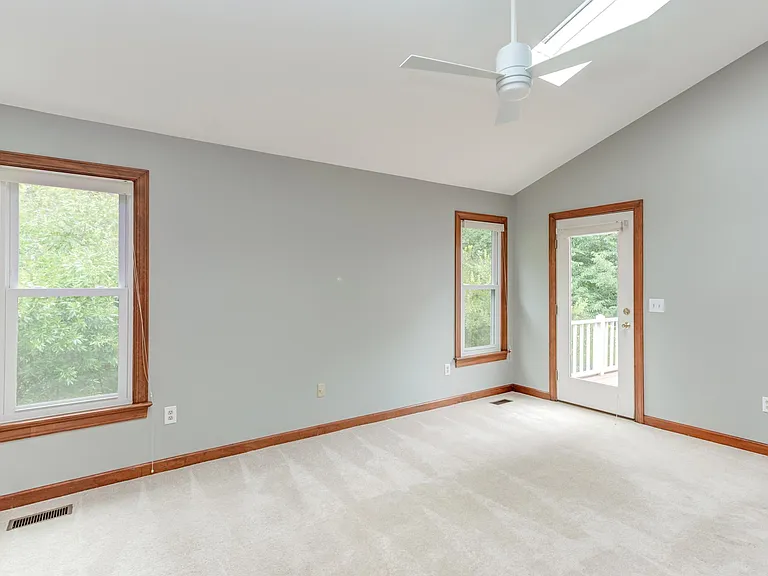 1777 Dunmore Pl — Photo 17