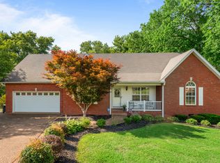104 Dreamland Dr, Greenbrier, TN 37073