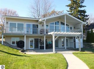 570 N West Silver Lake Rd, Traverse City, MI 49685