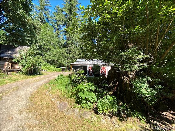 4th image of 16207 318th Ave NE