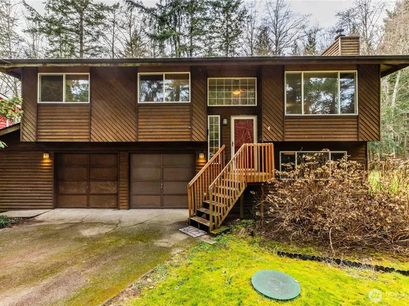 4241 Big Beef Crossing NW, Bremerton, WA 98312