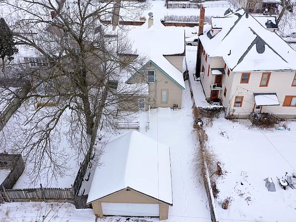 3rd image of 617 W 5th St