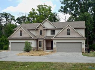 1735 Perrysburg Holland Rd, Holland, OH 43528