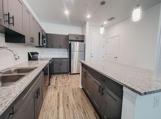 1191 W Price Blvd #201, North Pt, FL 34288