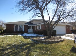 14125 Yorktown Dr, Orland Park, IL 60462