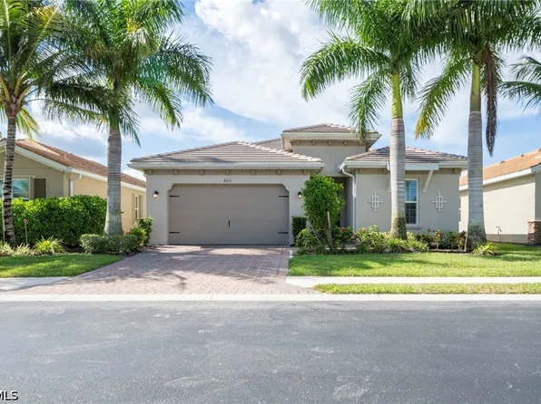 8051 Venetian Pointe Dr, Fort Myers, FL 33908
