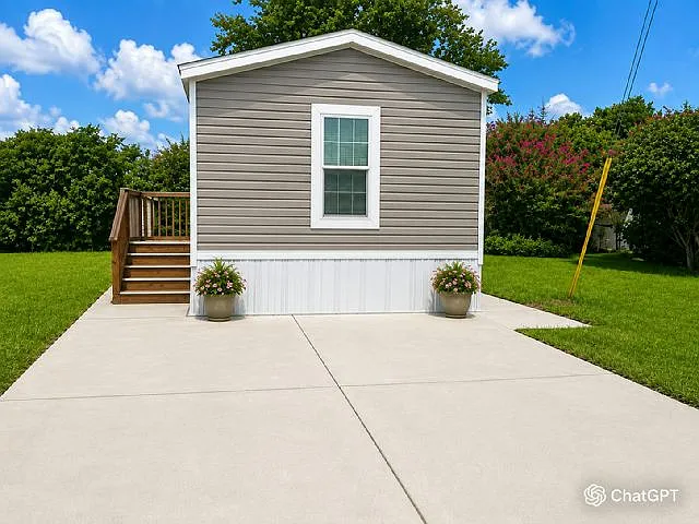 1830 Daffodil Ave #352