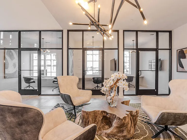 Tessa Matthews Homes, Townhomes and Apartments — Photo 12