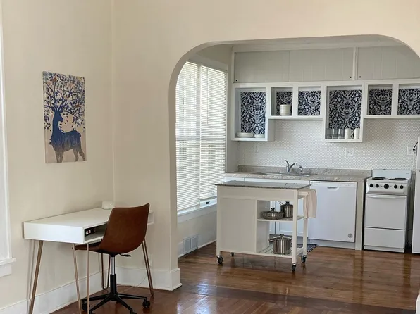 218 W Maple St #A, Luverne, MN 56156