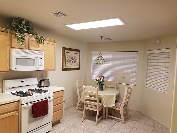 3rd image of 10193 Birch Bluff Ln