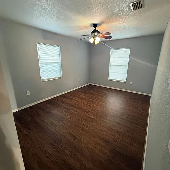 202 Owens Rd — Photo 14