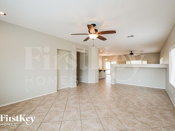 4th image of 13278 W Edgemont Ave