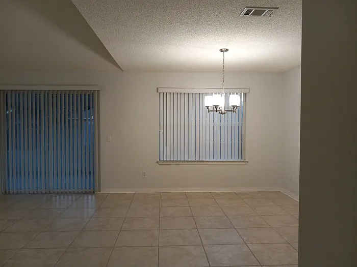 6787 Rickwood Dr — Photo 34