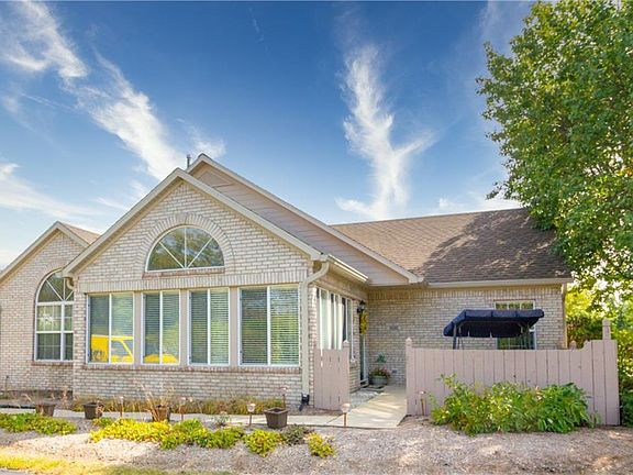 2nd image of 11590 Winding Wood Dr