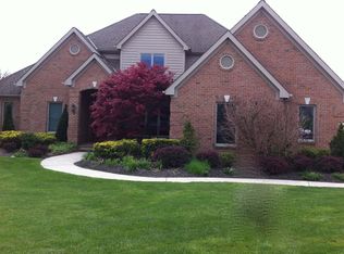 2297 Ashbury Close, Powell, OH 43065