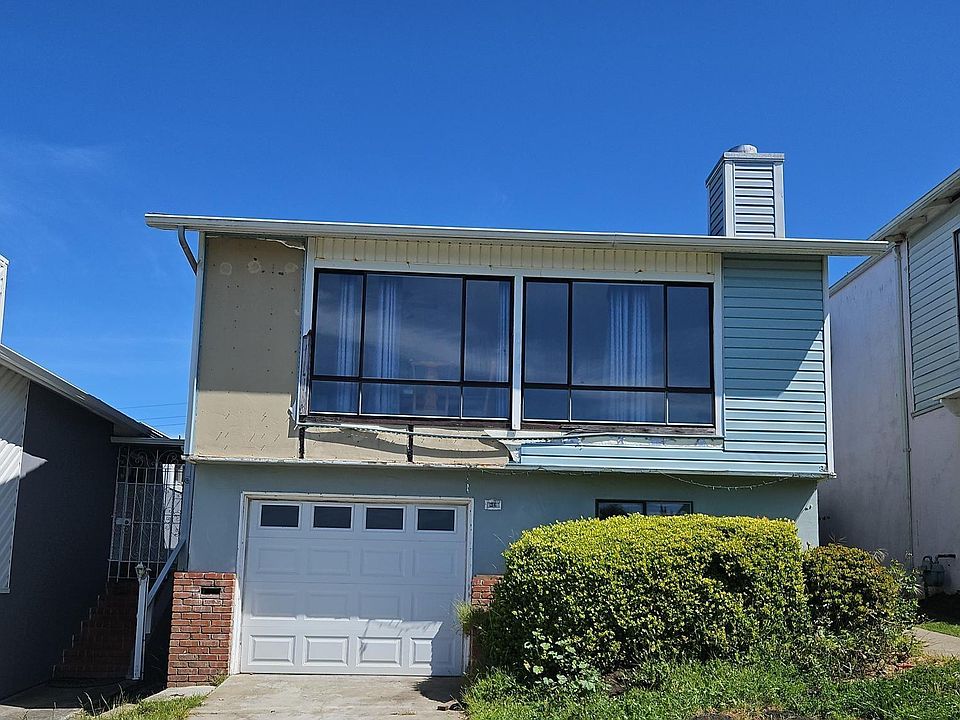 1st image of 34 Longview Dr