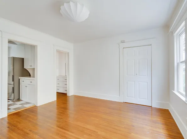 811 Kodak Dr #819, Los Angeles, CA 90026