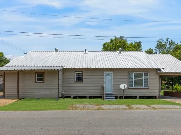 501 Putnam Ave, Abbeville, LA 70510