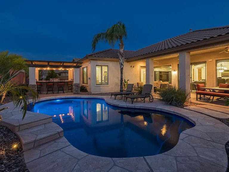 4176 E Clubview Dr — Photo 25