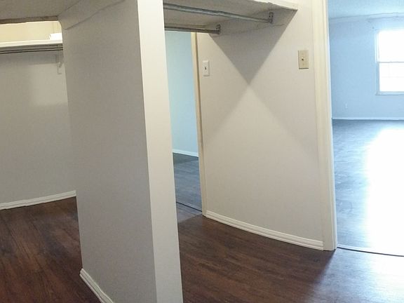 4th image of 15021 Claymoor Ct APT 10