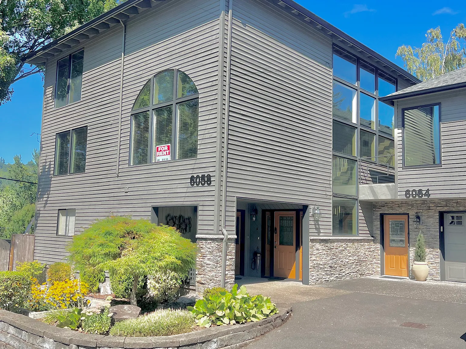 3 bed, 2000 sqft, $3,250 — Photo 3
