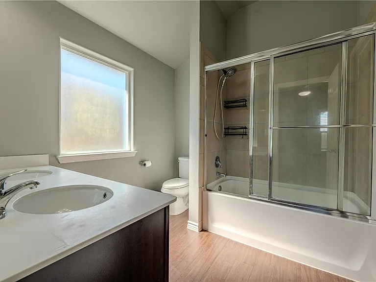 7433 Kolda Dr — Photo 16