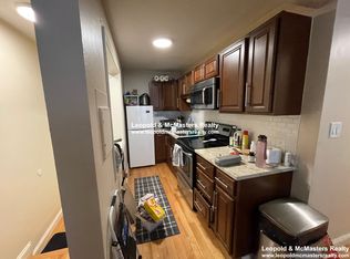29 Peterborough St APT 4, Boston, MA 02215