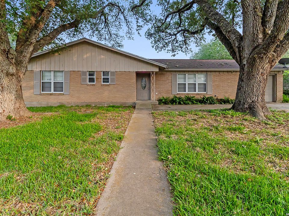 1st image of 1410 ORIOLE LN