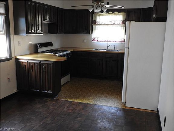 2nd image of 5307 W 149th St