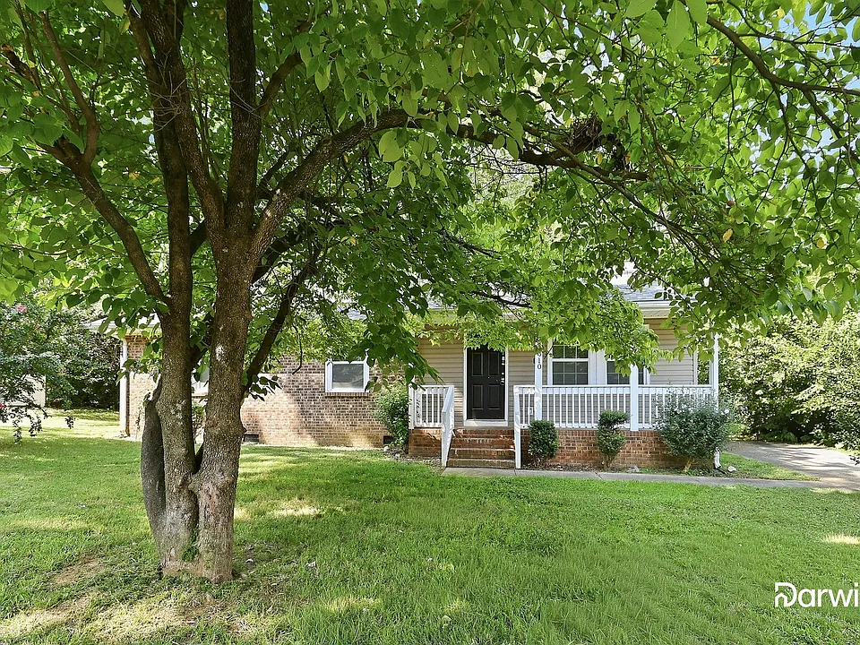 910 Canton Pl