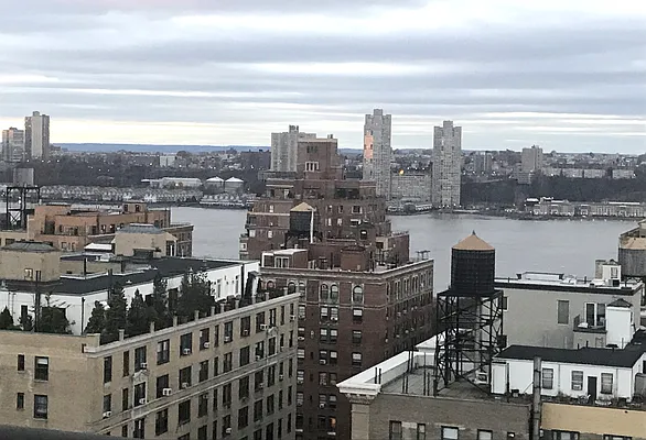 Rented by City Nest Realty | media 9