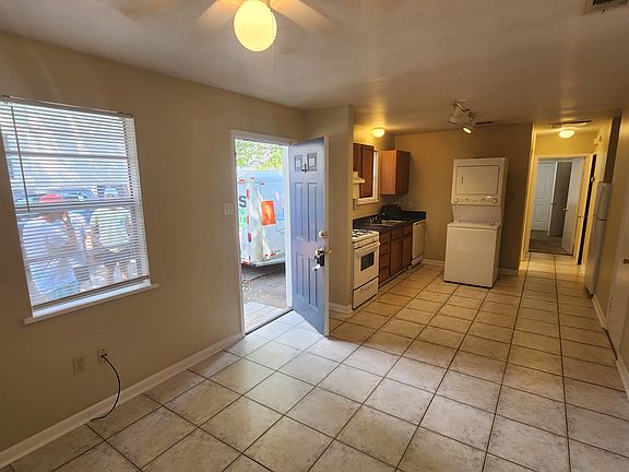 2nd image of 1123 Burdette St Floor 1