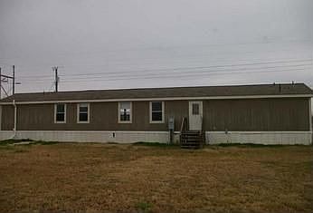 2nd image of 114 Pennington Dr