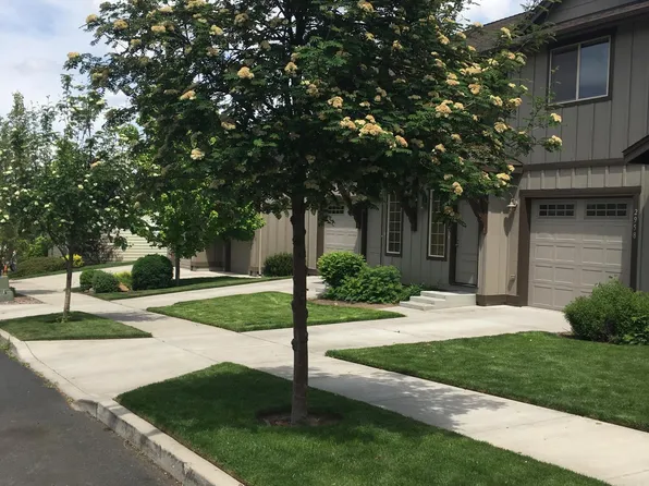 2958 NE Canoe Ct #2, Bend, OR 97701