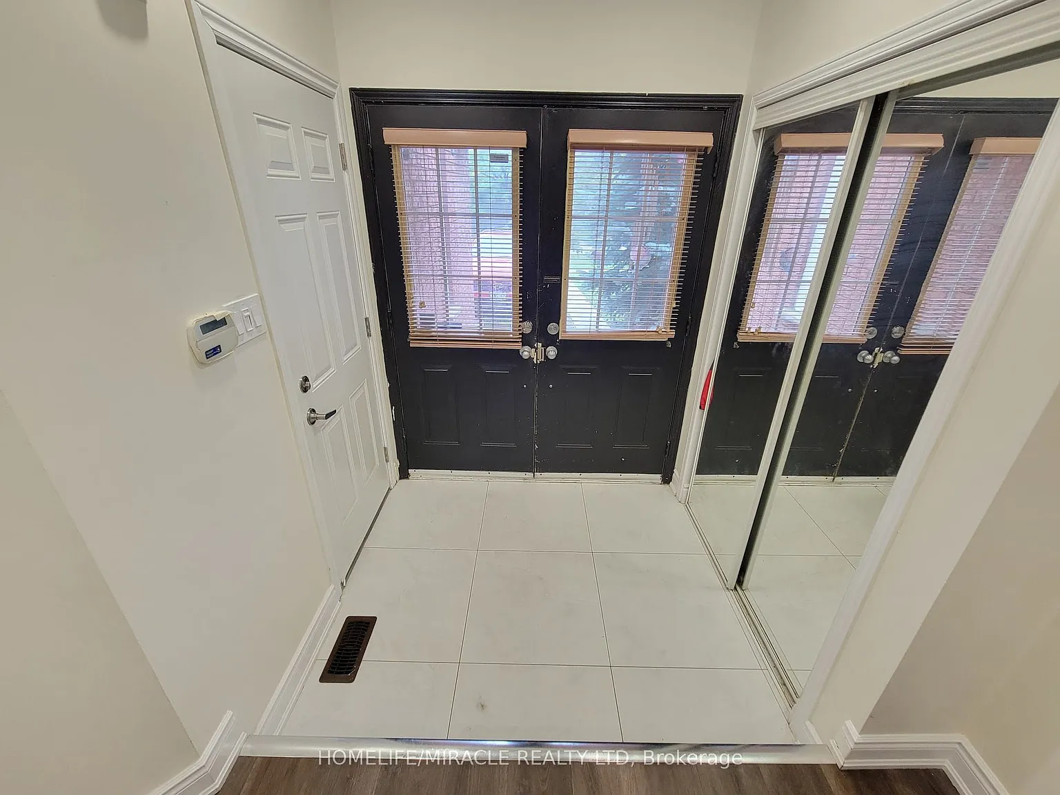 3 bed, $3,200 — Photo 3