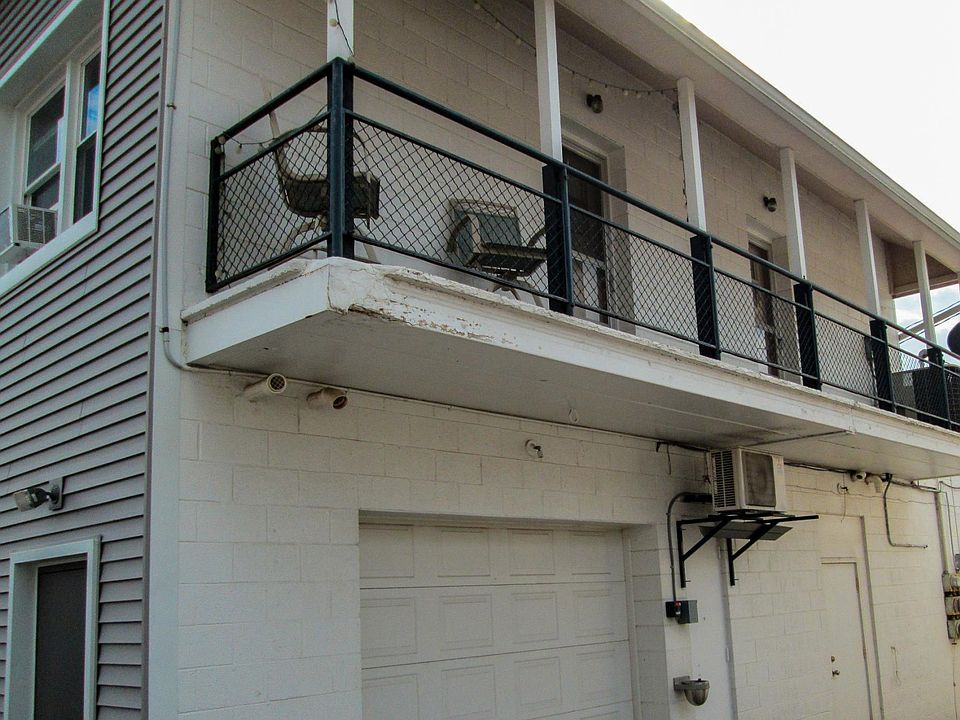 2nd image of 40 N Chestnut St #1/2
