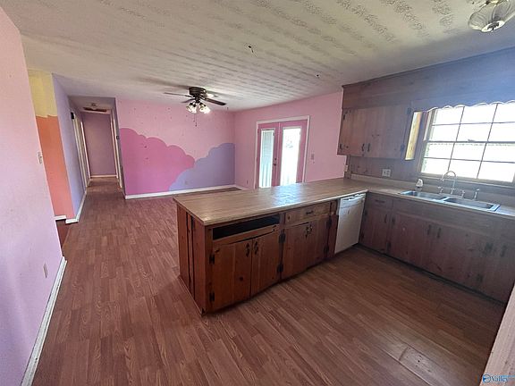 5th image of 21 Morningside Dr