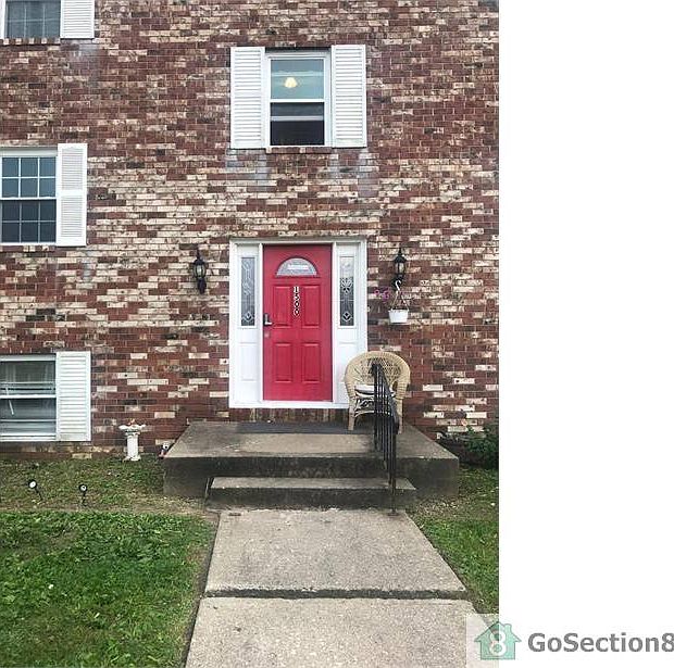 1st image of 1500 Stewart Cir NW