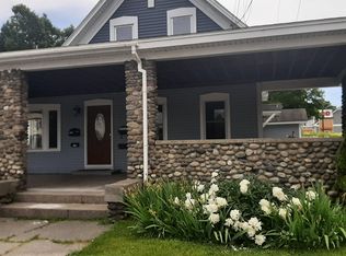 10 Parsons St, Colebrook, NH 03576