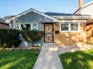 4523 Warsaw Ave, Lyons, IL
