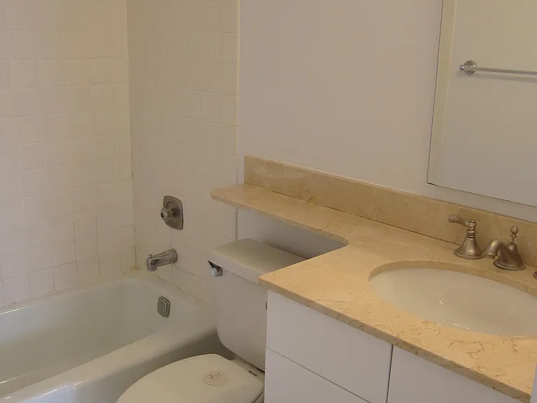 5 E 22nd St #21D — Photo 7