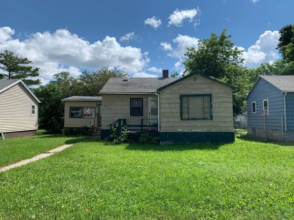 414 Crocker Ave S, Thief River Falls, MN 56701