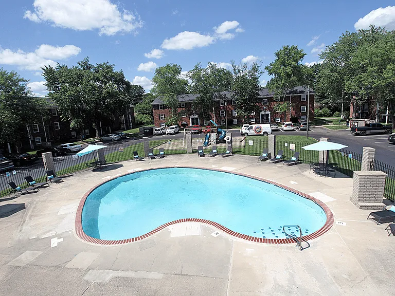 Sparkling Swimming Pool!