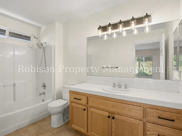 806 Galaxy Dr — Photo 18