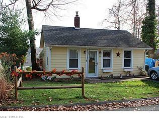 34 Seminole Rd, Middlefield, CT 06455