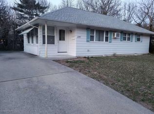 2296 Hovsons Blvd, Toms River, NJ 08753