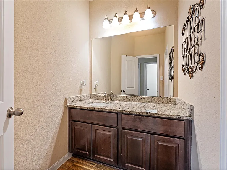 12206 Walden Rd — Photo 12