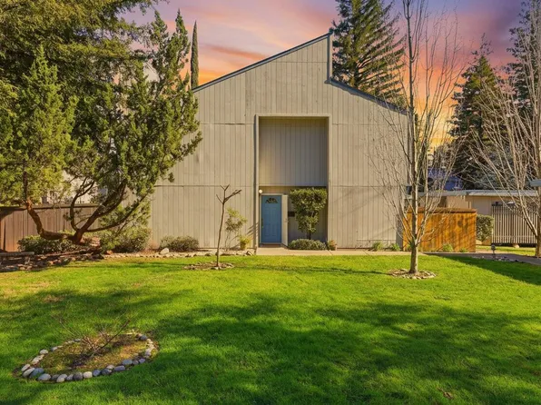 5274 Lake Knoll Ln, Fair Oaks, CA 95628