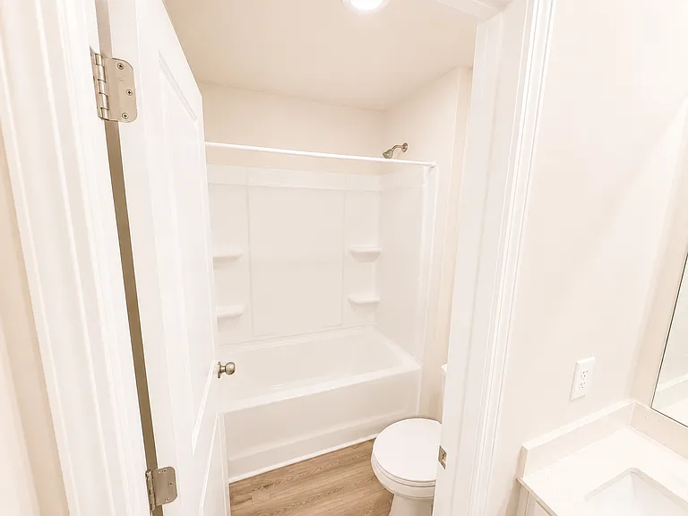 112 Holly Oak Ct — Photo 18
